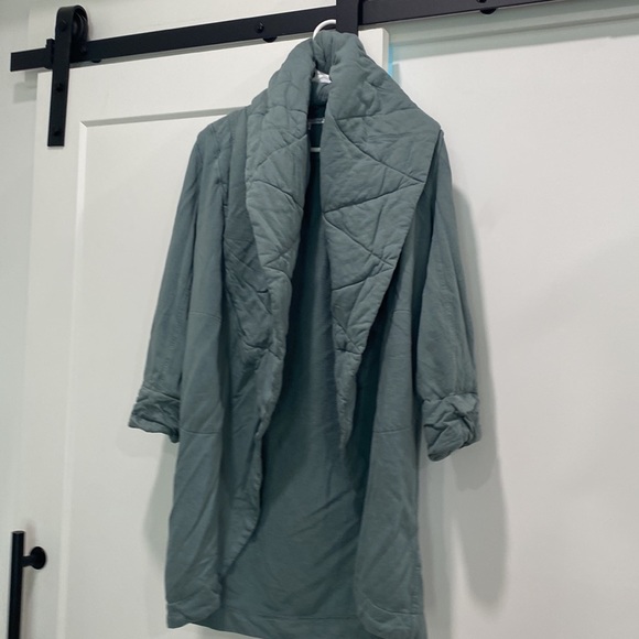 Young Fabulous & Broke Sandrine Quilted Coat Sage Green Size S/M - Picture 2 of 7